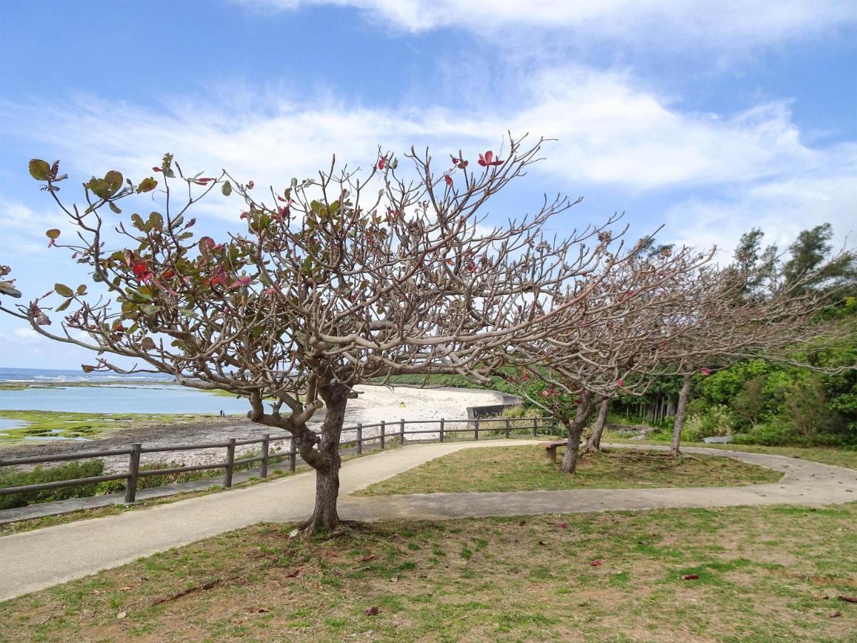 Minshuku Itoman Bettei Goyukkuri Otel Dış mekan fotoğraf